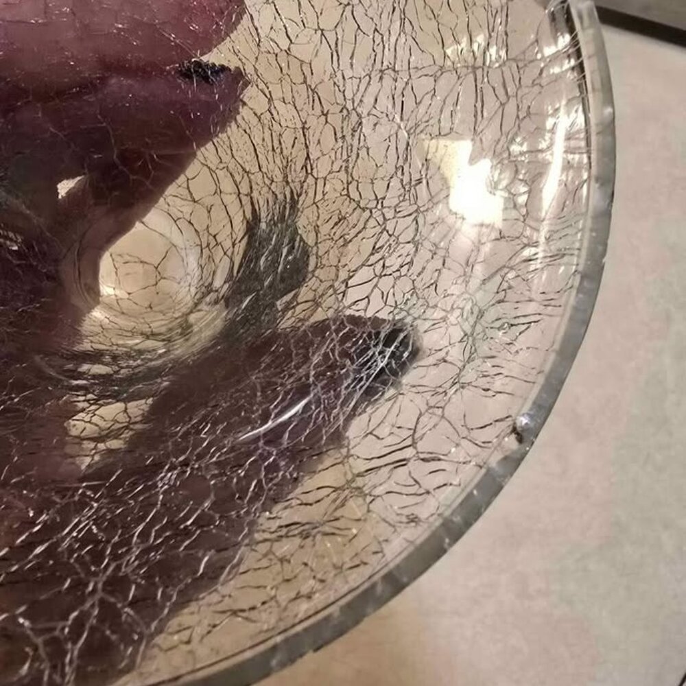 Black Metal Grape Leaf Crackle Glass Candle Holder - Picture 9 of 10